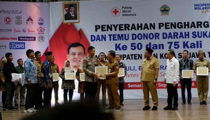 Puluhan Pendonor dari Kabupaten Tegal Terima Penghargaan, 4 Orang Tembus 75 Kali Donor Darah